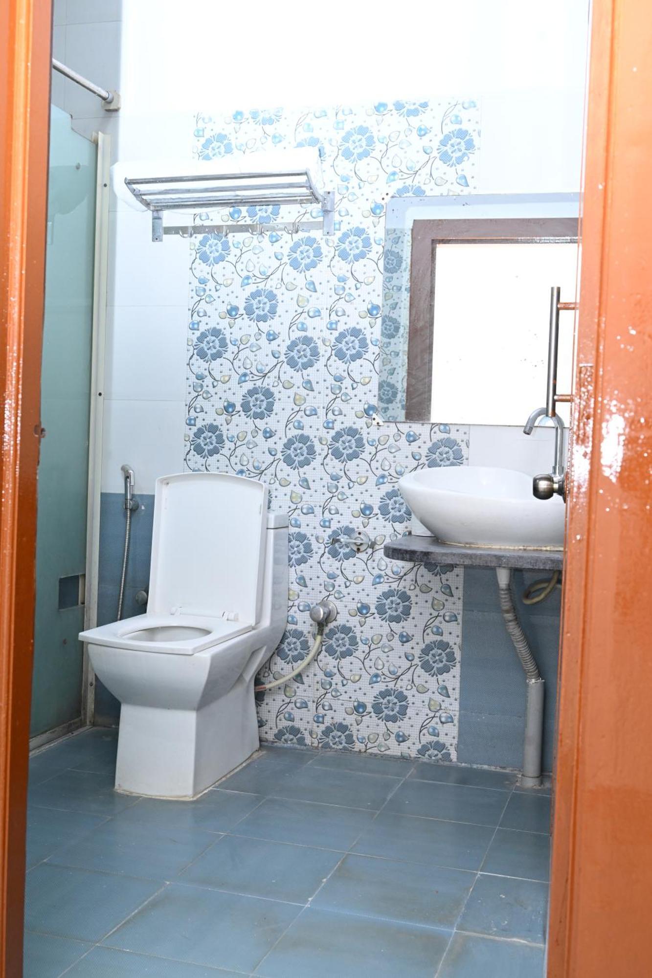 מלון Devanahalli Airport Residency מראה חיצוני תמונה